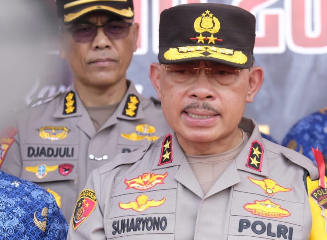 Kapolda Sumatera Barat, Irjen Pol Suharyono, S.Ik. SH