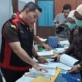 Tim Kejaksaan Tinggi (Kejati) Sumatera Barat (Sumbar) yang di pimpinan Asisten Pidana Khusus Kejati Sumbar, Hadiman, melakukan penggeledahan di Kantor Dinas Pendidikan Provinsi Sumbar terkait kasus dugaan korupsi pada Selasa (19/3/2024) sekitar pukul 12.00 WIB.