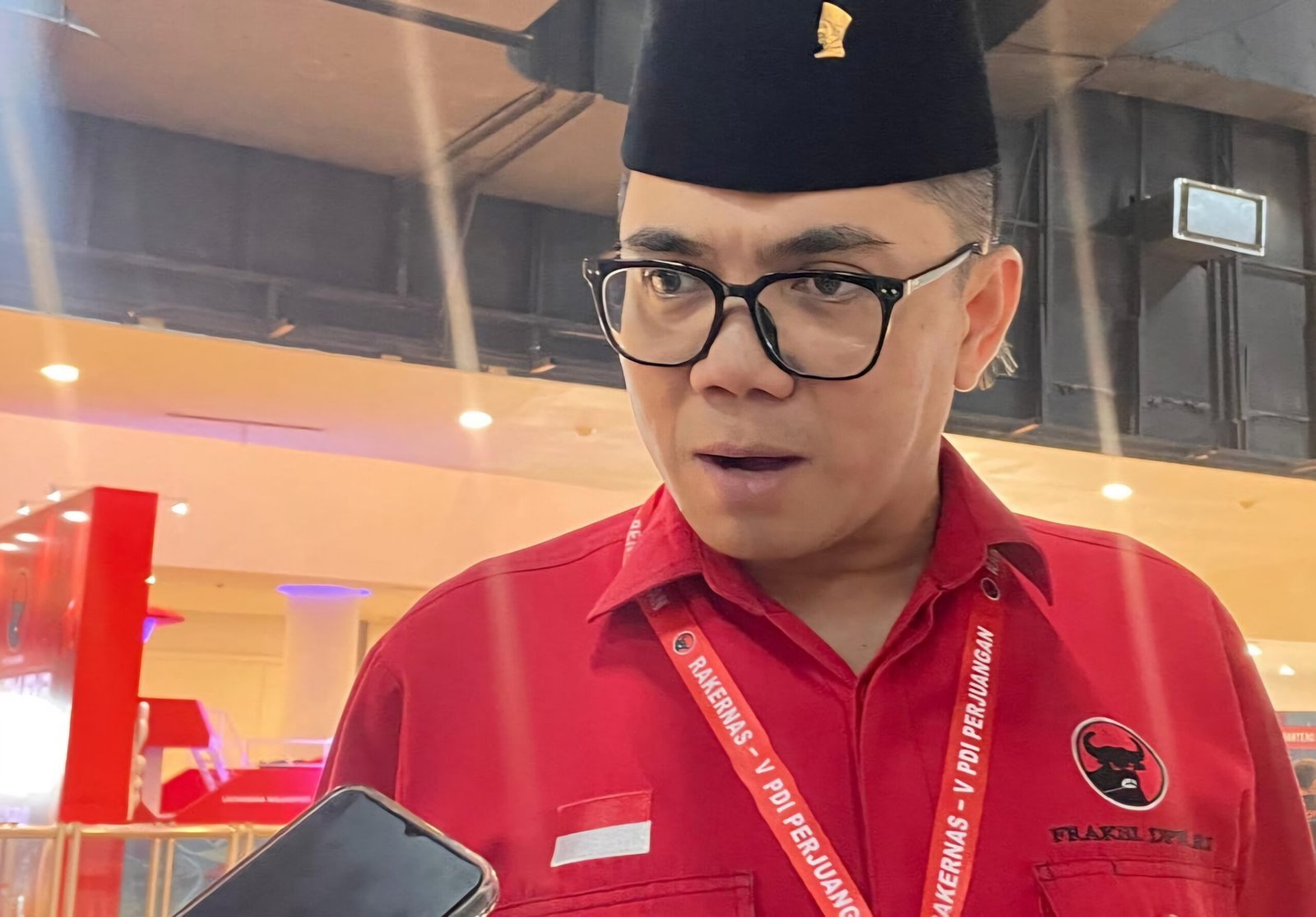 Anggota Komisi III DPR RI Arteria Dahlan di Rakernas V PDIP (dok. Viva.co.id)