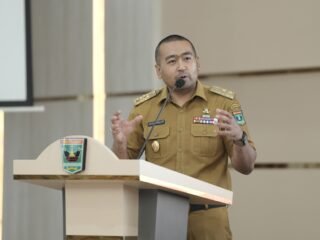 Plt Gubernur Audy Joinaldy Ingatkan ASN Pemprov Sumbar Sesuaikan Diri dengan Era Society 5.0