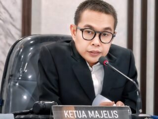 Ketua Komisi Informasi Sumatera Barat Musfi Yendra. (Dok. Komisi Informasi)