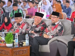 SMAPSIC XX + Jr XVI: Gubernur Apresiasi SMAN 1 Padang sebagai Penggerak Generasi Berprestasi