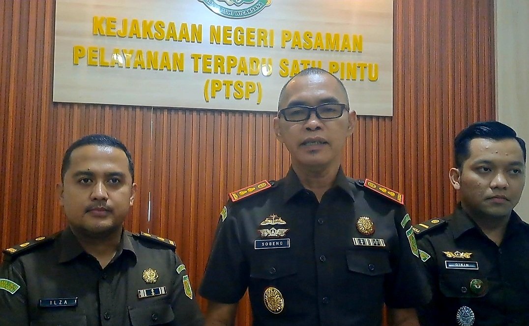 Kajari Pasaman, Sobeng Suradal, ketika diwawancarai Wartawan, Senin (6/1/24).