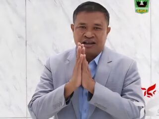 Ketua Fraksi Gerindra DPRD Sumbar: Selamat Darlinsah, S.H., LL.M Raih Gelar Magister Hukum di Asean University International - VIDEO