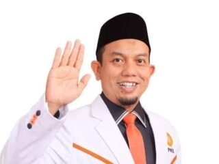 Ketua DPRD Padang: Selamat Darlinsah Raih Gelar LL.M pada Asean University International Malaysia (VIDEO)