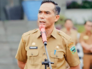 Sekda Solok: Selamat Darlinsah Raih Gelar LL.M pada Asean University International Malaysia (VIDEO)