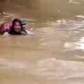 Viral Bidan Seberangi Sungai Demi Pasien, Wagub Vasko: Kita Butuh Banyak Sosok Seperti Ibu Dona