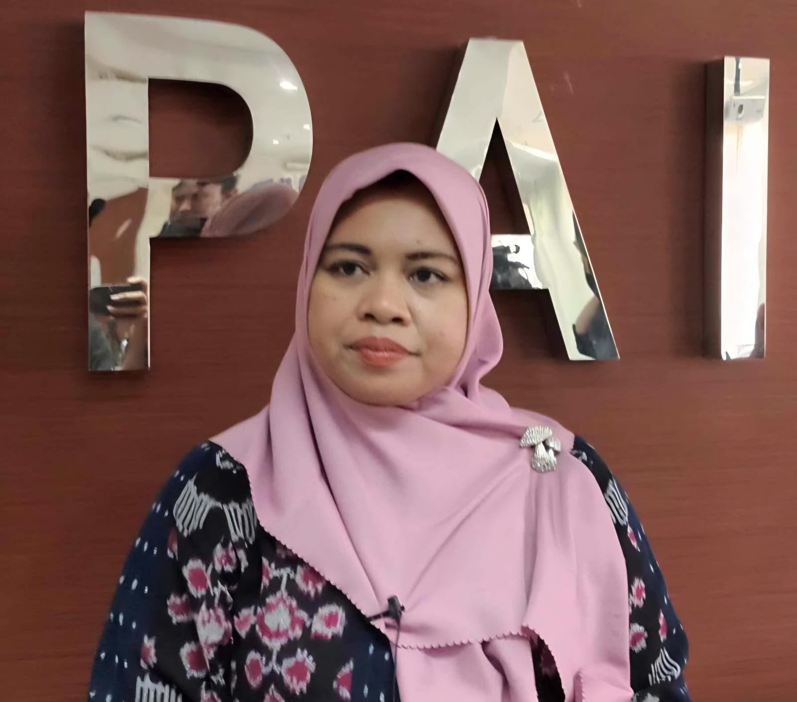Ketua KPAI Ai Maryati Solihah saat memberikan laporan akhir tahun KPAI sepanjang 2022, di Gedung KPAI, Jakarta, Jumat (20/1/2023)