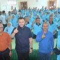 Walikota Padang Fadly Amran hadiri Reuni 40 Tahun Keluarga Alumni SMAN 1 Padang Angkatan 1985 yang digelar di Aula SMAN 1 Padang, Minggu (29/6/2025).(prokopim)