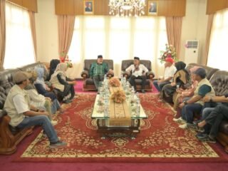 Mahyeldi Apresiasi Aksi Kemanusiaan Alumni SMA 1 Bukittinggi, Gelar Operasi Bibir Sumbing Gratis di Payakumbuh