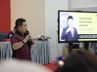 Dorong UMKM Naik Kelas, Wakil Ketua DPRD Sumbar Iqra Chissa Sosialisasikan Perda Perlindungan Usaha Kecil
