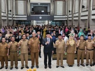 Soal SPJ Biaya Pendidikan Anak Panti Bermasalah, Kepala SMKN 1 Enam Lingkung Pilih Diam Meski Baru Dilantik Gubernur Sumbar