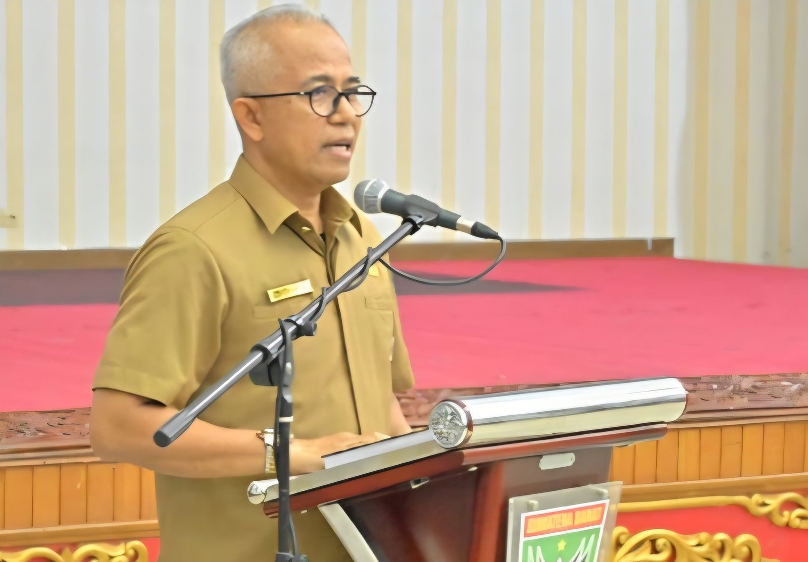 Kepala Biro Umum Setdaprov Sumbar, Edi Dharma