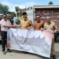 Gubernur Mahyeldi Terima Bantuan Logistik dari PT Padang Raya Cakrawala dan PT Tidar Kerinci Agung