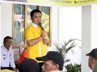 Reses: PSM Balai Gadang Curhat Soal Ketiadaan Laptop ke Wakil Ketua DPRD Sumbar Iqra Chissa