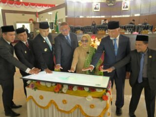 Mahyeldi Dorong Sijunjung Perkuat Budaya, Ekonomi, dan Infrastruktur di Hari Jadi ke-77