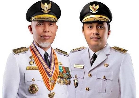 Gubernur Sumatera Barat Mahyeldi Ansharullah dan Wakil Gubernur Vasko Ruseimy periode 2025–2030
