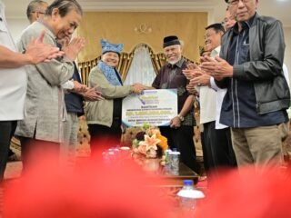 Bantuan Rp1,6 Miliar dari PERADI Dorong Pemulihan Dampak Bencana di Sumbar