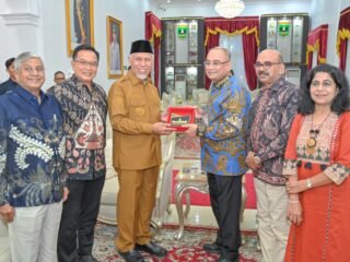 Kerja Sama Sumbar–India Menguat, Mahyeldi Dorong Hilirisasi Gambir dan Kolaborasi Pendidikan