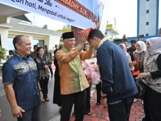 Gubernur Mahyeldi Sambut Kapolda Baru Sumbar, Perkuat Sinergi untuk Jaga Keamanan Daerah