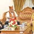 Mahyeldi dan Menteri Lingkungan Hidup Bahas Perhutanan Sosial hingga Peluang Perdagangan Karbon di Sumbar