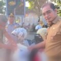 Demi Tingkatkan PAD Daerah, Samsat Simpang Empat Pasang Stiker Kendaraan ASN yang Menunggak
