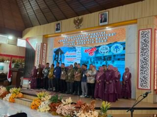 Gubernur Mahyeldi Dorong Alumni Jadi Kekuatan Nyata untuk Kemajuan Pendidikan Sumbar