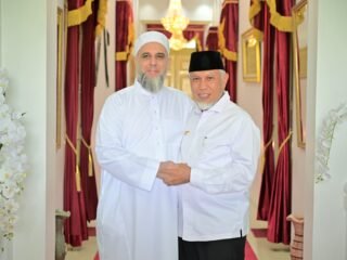 Mahyeldi Tekankan Fikih Wasathiyah sebagai Kunci Menjawab Persoalan Keagamaan Kontemporer