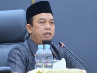 Ketua DPRD Padang Soroti Pelaksanaan SPMB 2026, Muharlion Prihatin Banyak Kendala Teknis