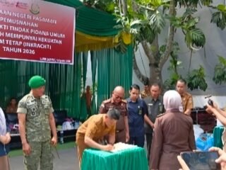 Kejari Pasaman Musnahkan Barang Bukti 35 Perkara, Ganja Capai 6,9 Kilogram