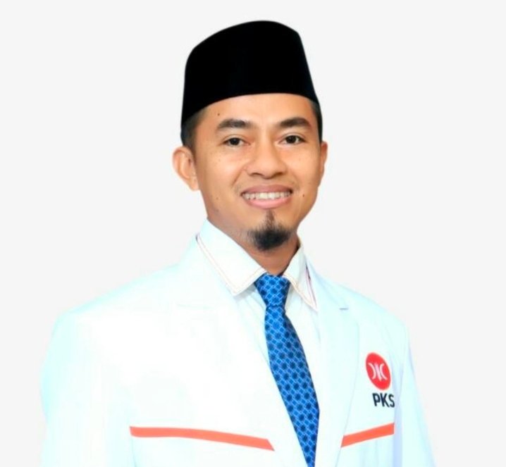 Ketua DPRD Kabupaten Pasaman, Nelfri Asfandi