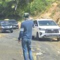 Jalan Nasional Rusak Parah, Kepala PPJN Sumbar Bungkam, Pengendara Diminta Hati-hati